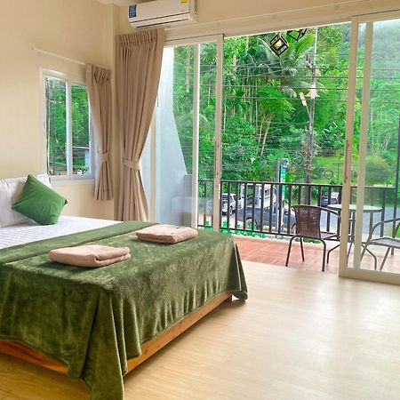 Private Room With Share Bathroom At Little Wild House Khaosok Khao Sok National Park エクステリア 写真
